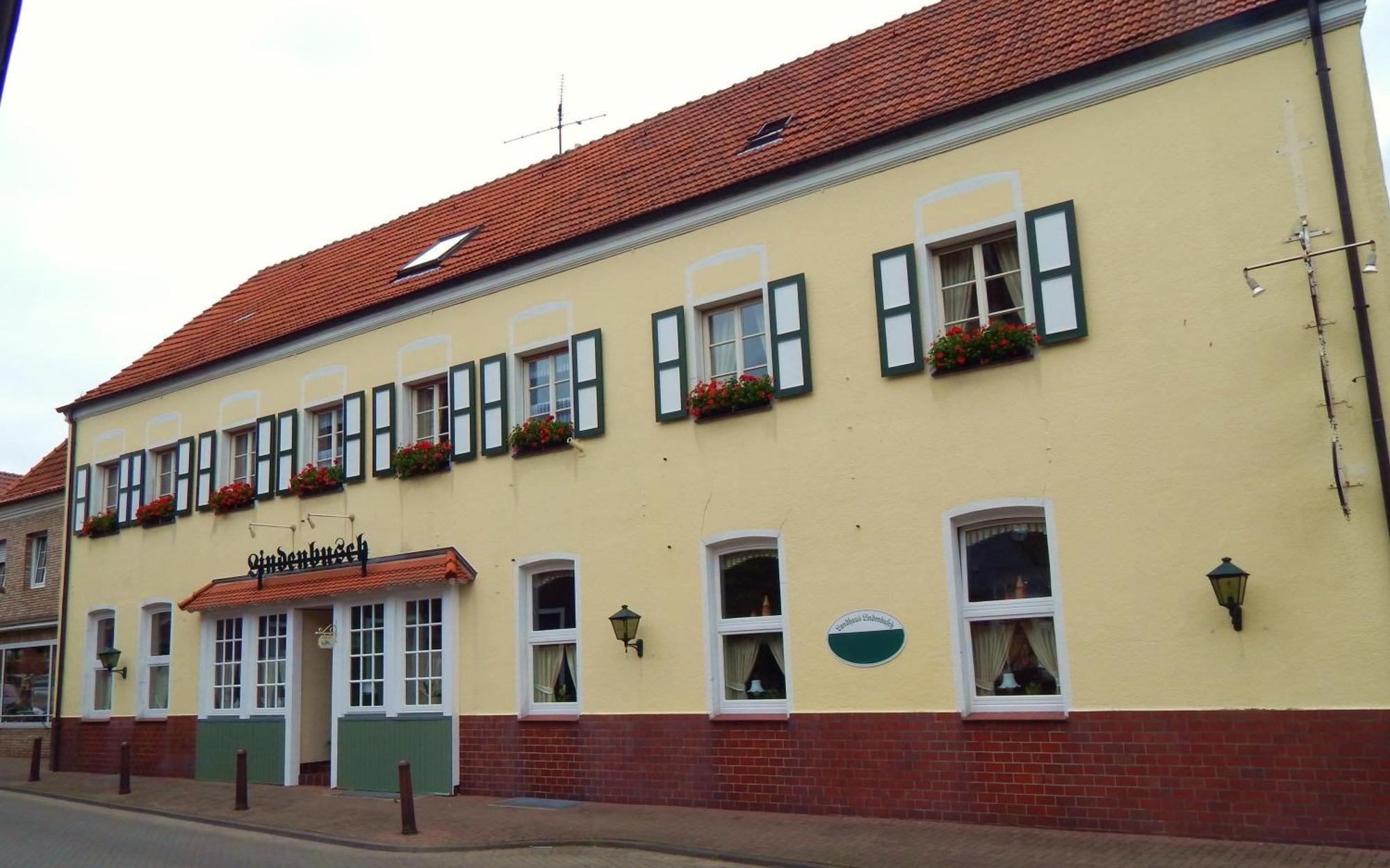 Hôtel Landhaus Lindenbusch à Weseke Extérieur photo
